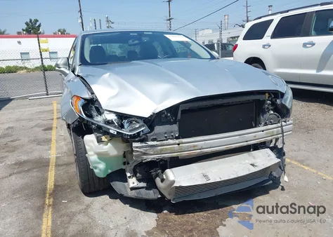 2016 Ford Fusion Titanium z USA, uszkodzony, nr VIN 3FA6P0K90GR369703